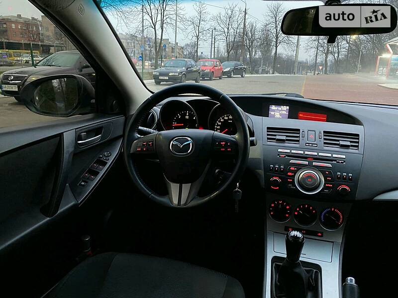 Хетчбек Mazda 3 2011 в Києві