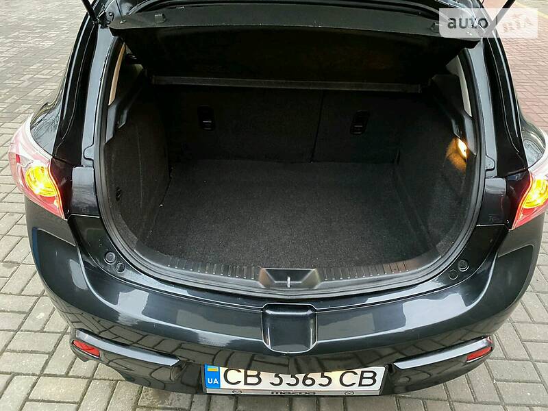 Хетчбек Mazda 3 2011 в Києві
