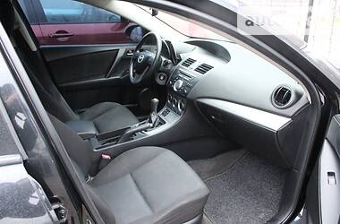 Седан Mazda 3 2010 в 