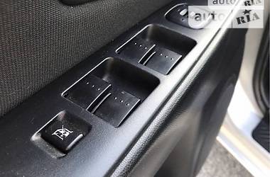 Седан Mazda 3 2004 в 