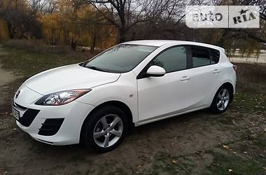 Хэтчбек Mazda 3 2011 в 