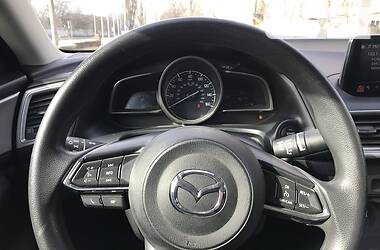 Седан Mazda 3 2016 в Бердянске