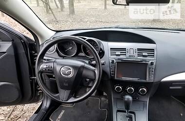 Седан Mazda 3 2011 в 