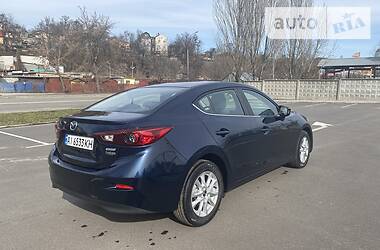 Седан Mazda 3 2013 в Киеве