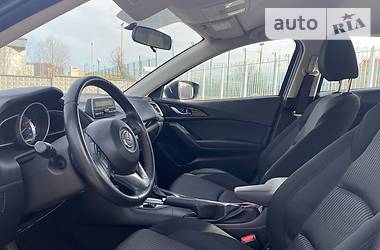 Седан Mazda 3 2013 в Киеве