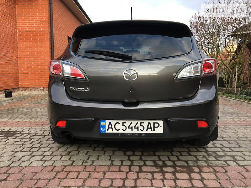 Хетчбек Mazda 3 2011 в Луцьку