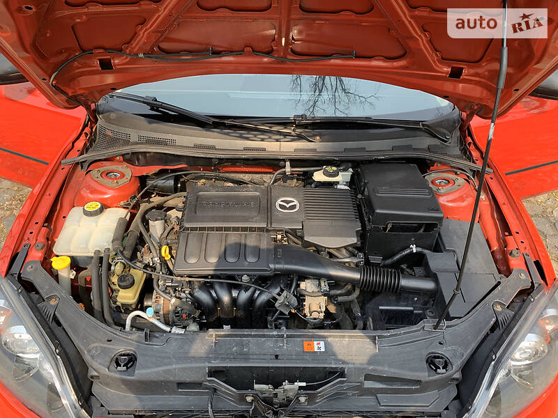Хетчбек Mazda 3 2006 в Жашківу