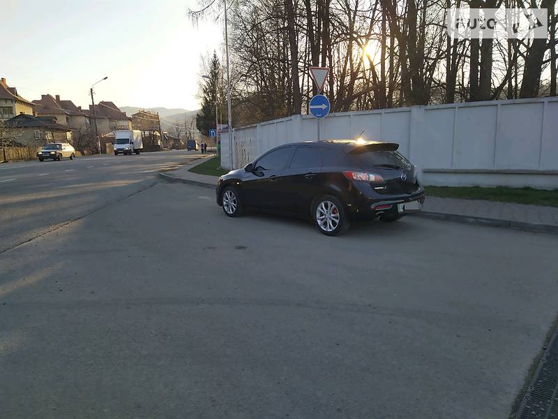Хетчбек Mazda 3 2011 в Івано-Франківську