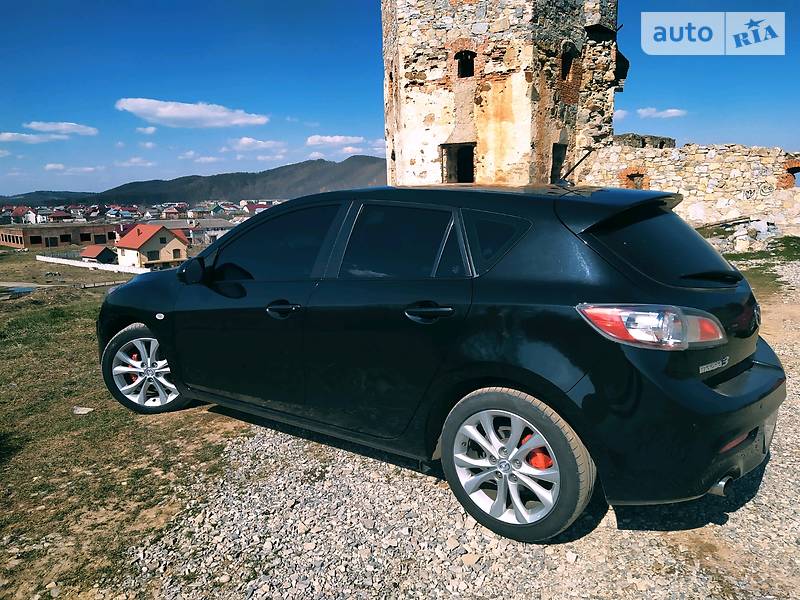 Хетчбек Mazda 3 2011 в Івано-Франківську