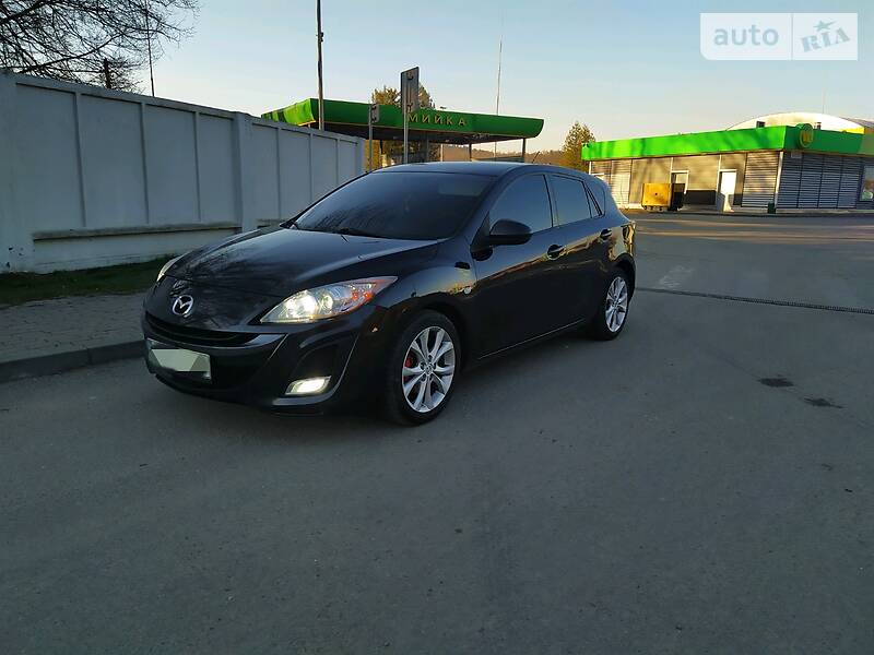 Хетчбек Mazda 3 2011 в Івано-Франківську