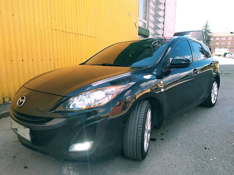 Хетчбек Mazda 3 2011 в Івано-Франківську