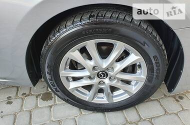 Седан Mazda 3 2015 в 