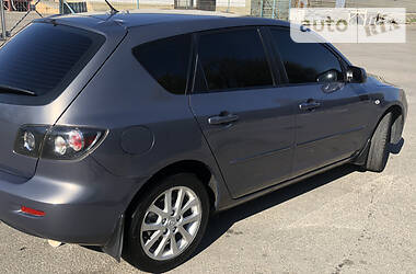 Хетчбек Mazda 3 2006 в 