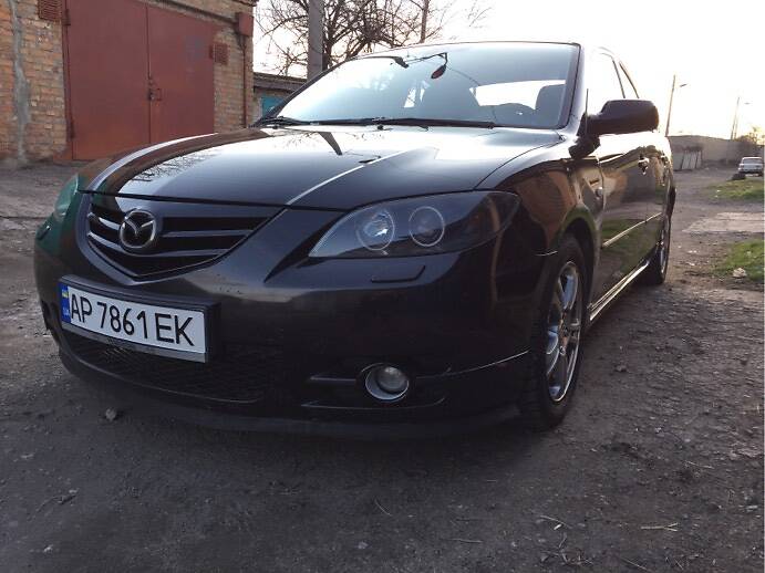 Седан Mazda 3 2004 в Запоріжжі