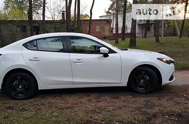 Седан Mazda 3 2016 в 