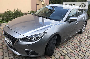 Седан Mazda 3 2015 в 