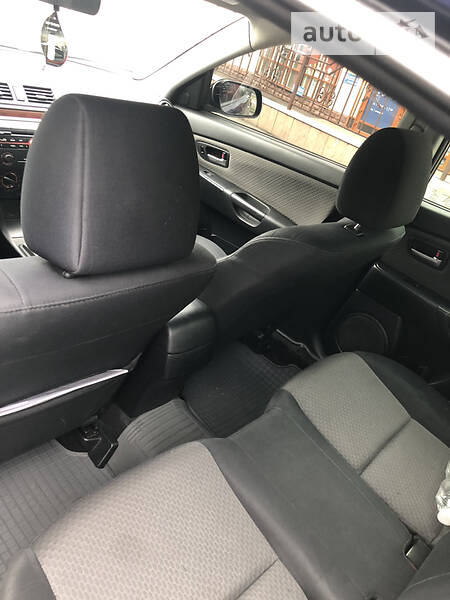 Седан Mazda 3 2005 в Києві
