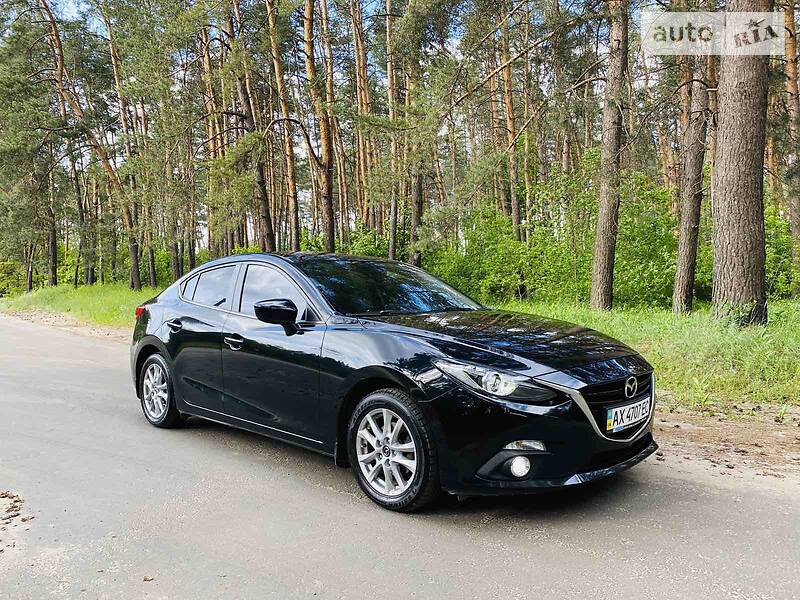 Седан Mazda 3 2013 в Харкові
