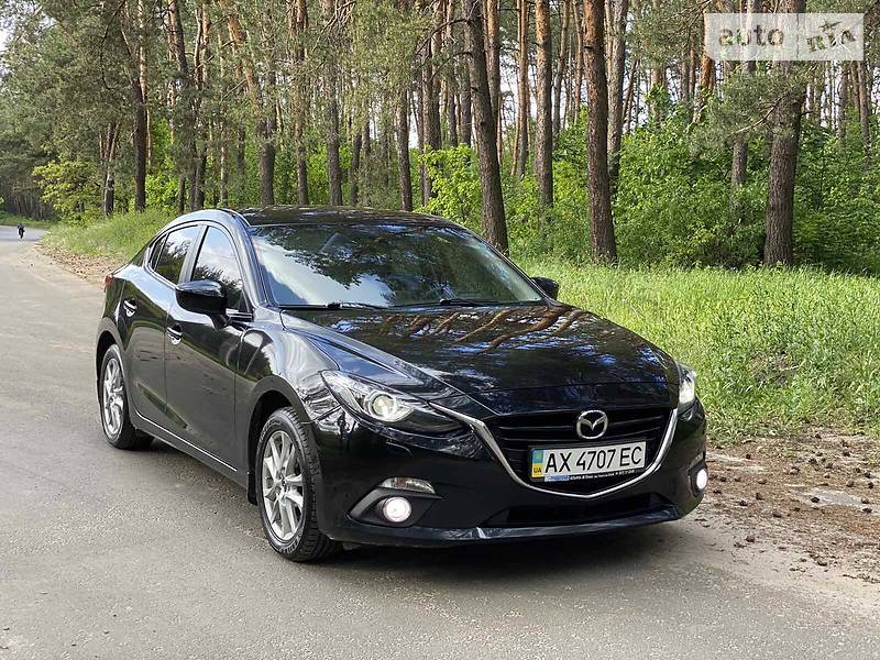 Седан Mazda 3 2013 в Харкові