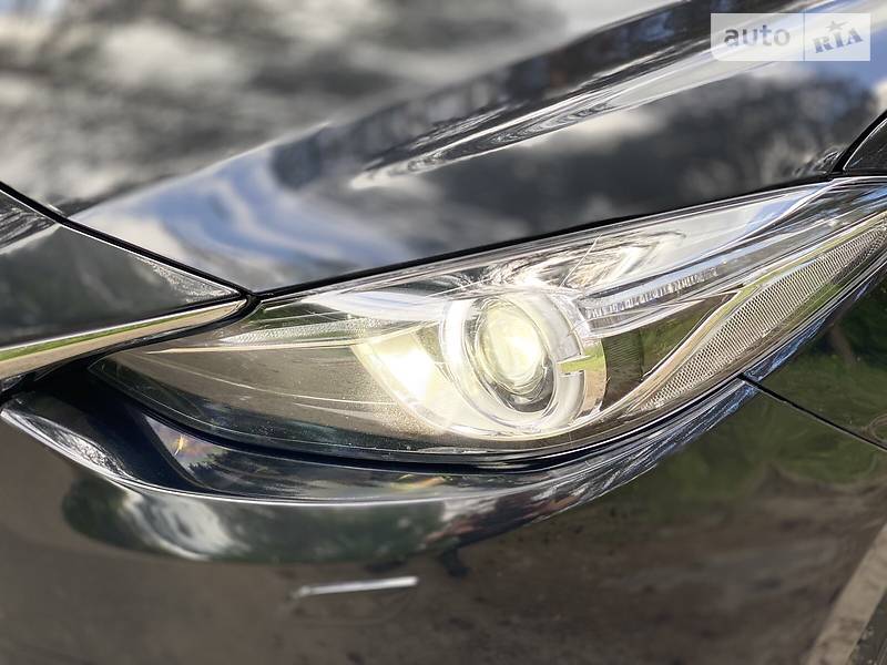 Седан Mazda 3 2013 в Харкові