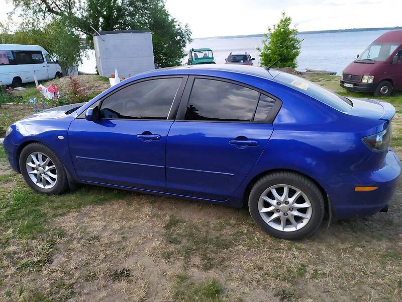 Седан Mazda 3 2007 в Запоріжжі