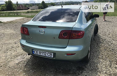 Седан Mazda 3 2004 в Сторожинце