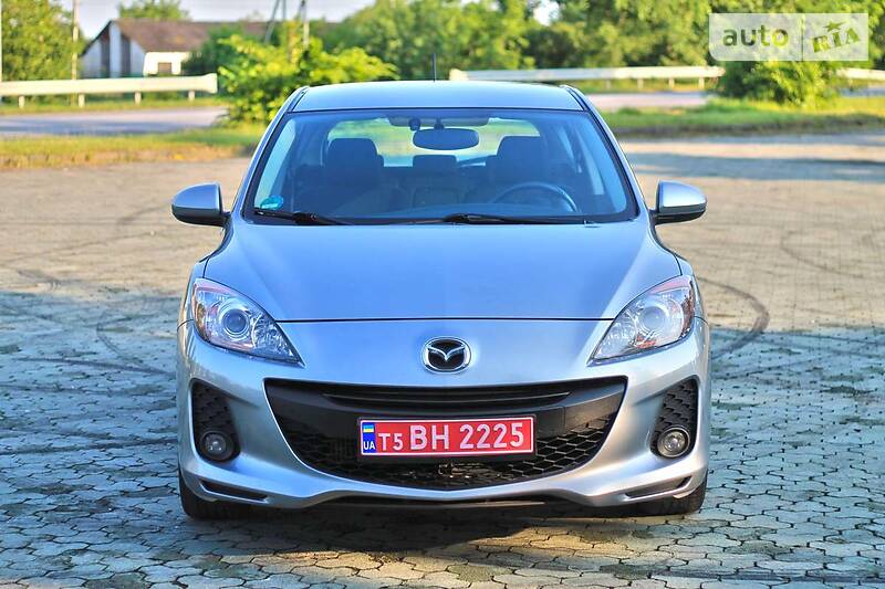 Хетчбек Mazda 3 2012 в Дубні