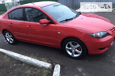 Седан Mazda 3 2004 в Новоукраинке