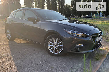 Хетчбек Mazda 3 2015 в 