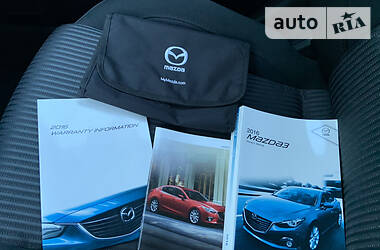 Хетчбек Mazda 3 2015 в 