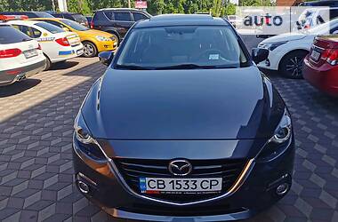 Хэтчбек Mazda 3 2016 в Киеве