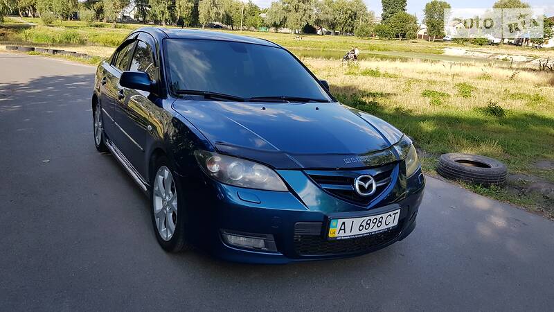 Седан Mazda 3 2006 в 