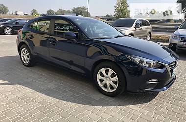 Хэтчбек Mazda 3 2015 в Киеве