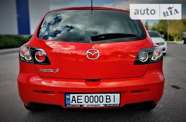 Хэтчбек Mazda 3 2008 в Днепре