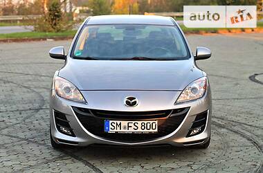 Хэтчбек Mazda 3 2010 в Дубно