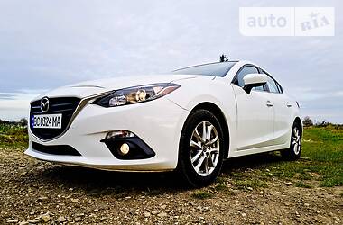 Седан Mazda 3 2014 в Дрогобыче