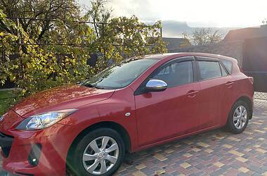 Хэтчбек Mazda 3 2012 в Кропивницком