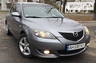 Хэтчбек Mazda 3 2004 в Покровске