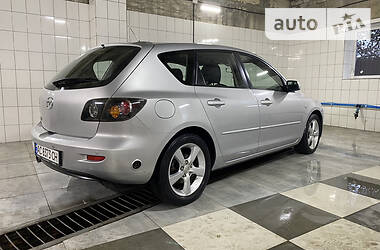 Хэтчбек Mazda 3 2005 в Харькове