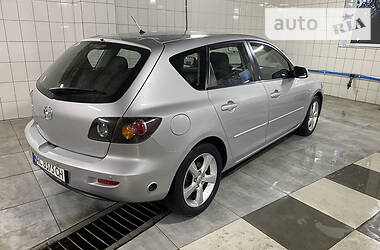 Хэтчбек Mazda 3 2005 в Харькове