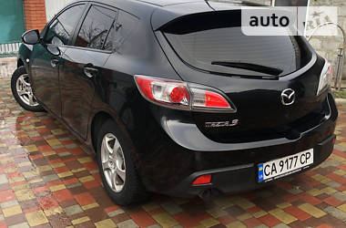 Хетчбек Mazda 3 2011 в 
