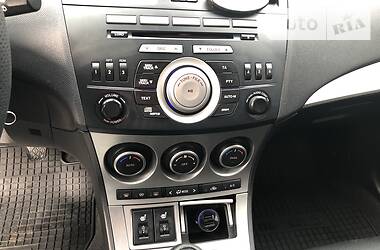 Хетчбек Mazda 3 2011 в 