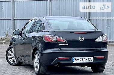 Седан Mazda 3 2009 в Одессе