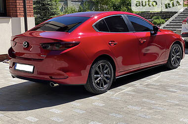 Седан Mazda 3 2019 в Львове