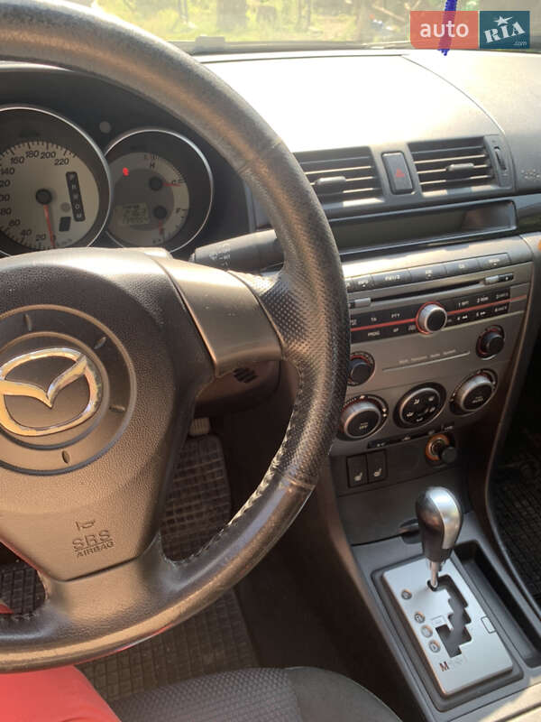 Седан Mazda 3 2006 в Львове