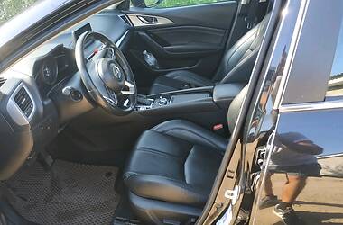Седан Mazda 3 2017 в Вараші