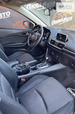 Седан Mazda 3 2014 в Херсоні