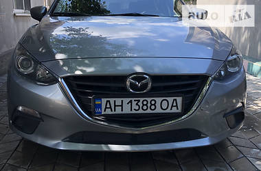 Седан Mazda 3 2014 в Покровске