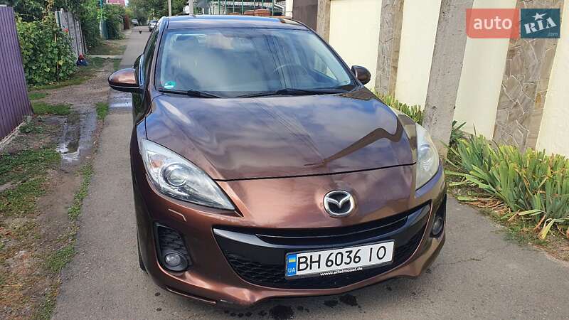 Mazda 3 2011