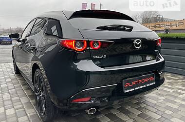 Хэтчбек Mazda 3 2019 в Киеве